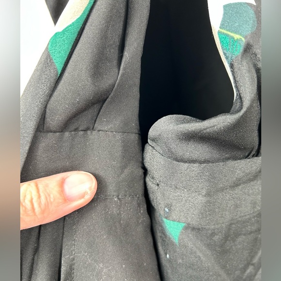 Banana Republic midi wrap dress, Size 6, black Florals, vneck, flowy Sleeveless - Picture 9 of 9